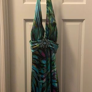 Niki Lucas beautiful evening / prom dress